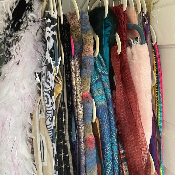 Meet your Posher, Kristin - Picture 5 of 7